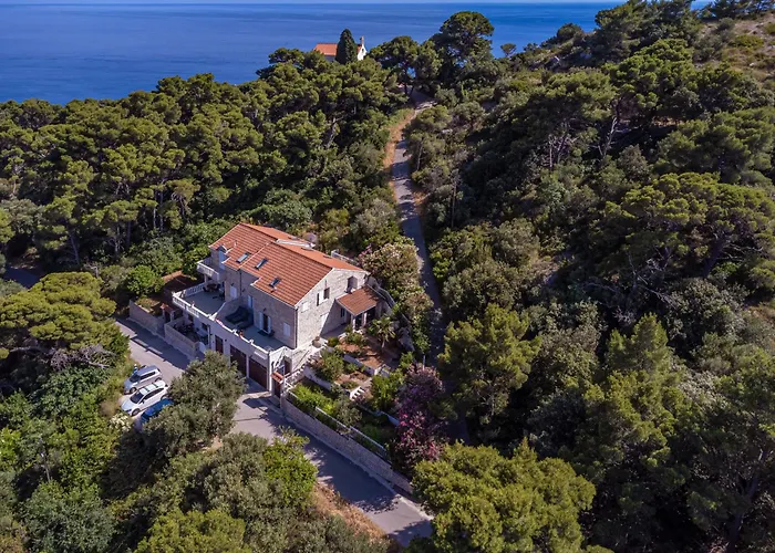 Villa Elixir