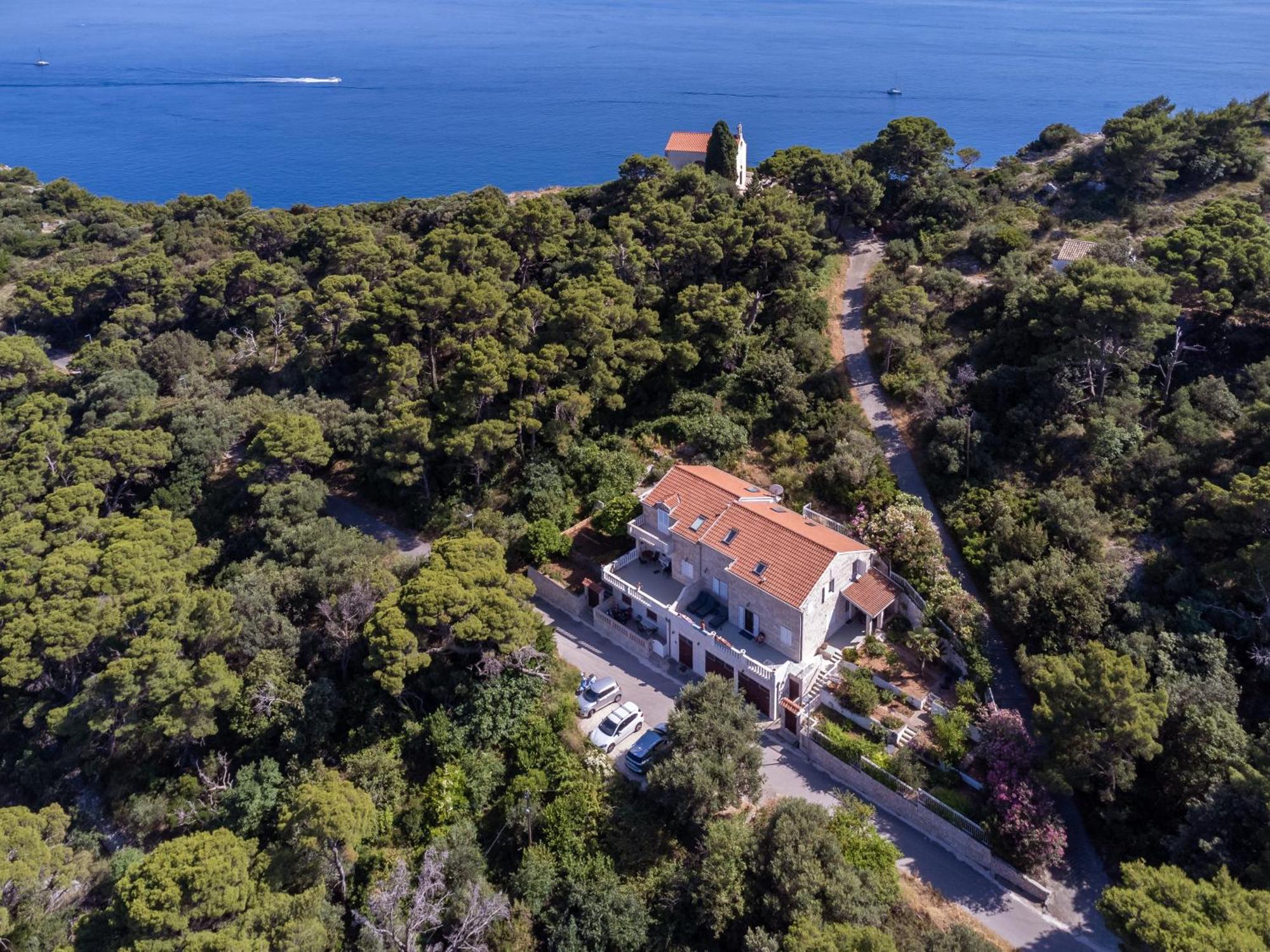 Villa Elixir